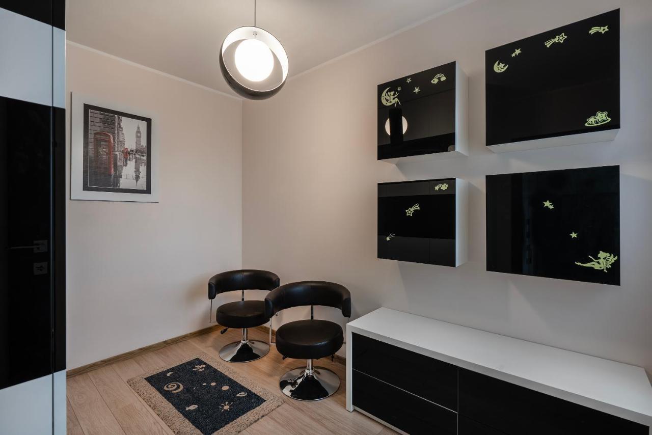 Apartment 24
